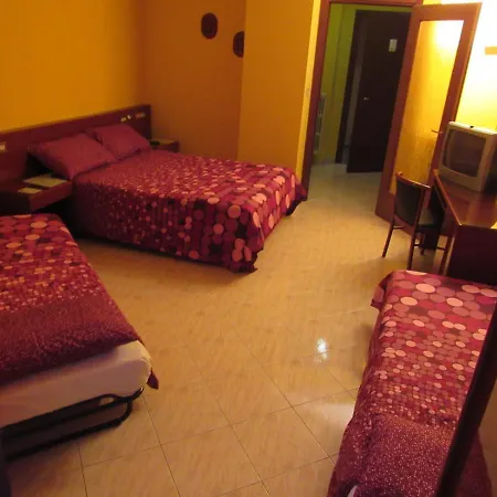 Affittacamere B&B The Sun Swimming & Pool *