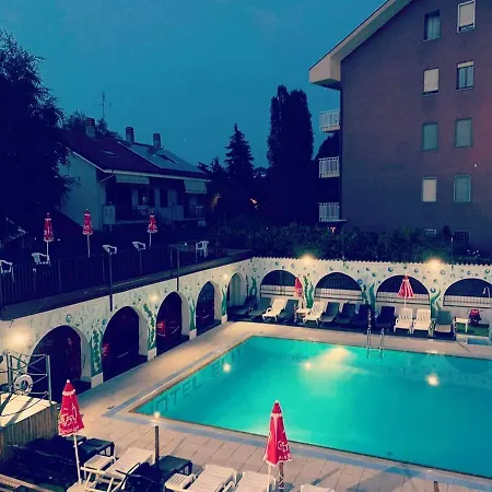 Guest house B&B The Sun Swimming & Pool Turin
